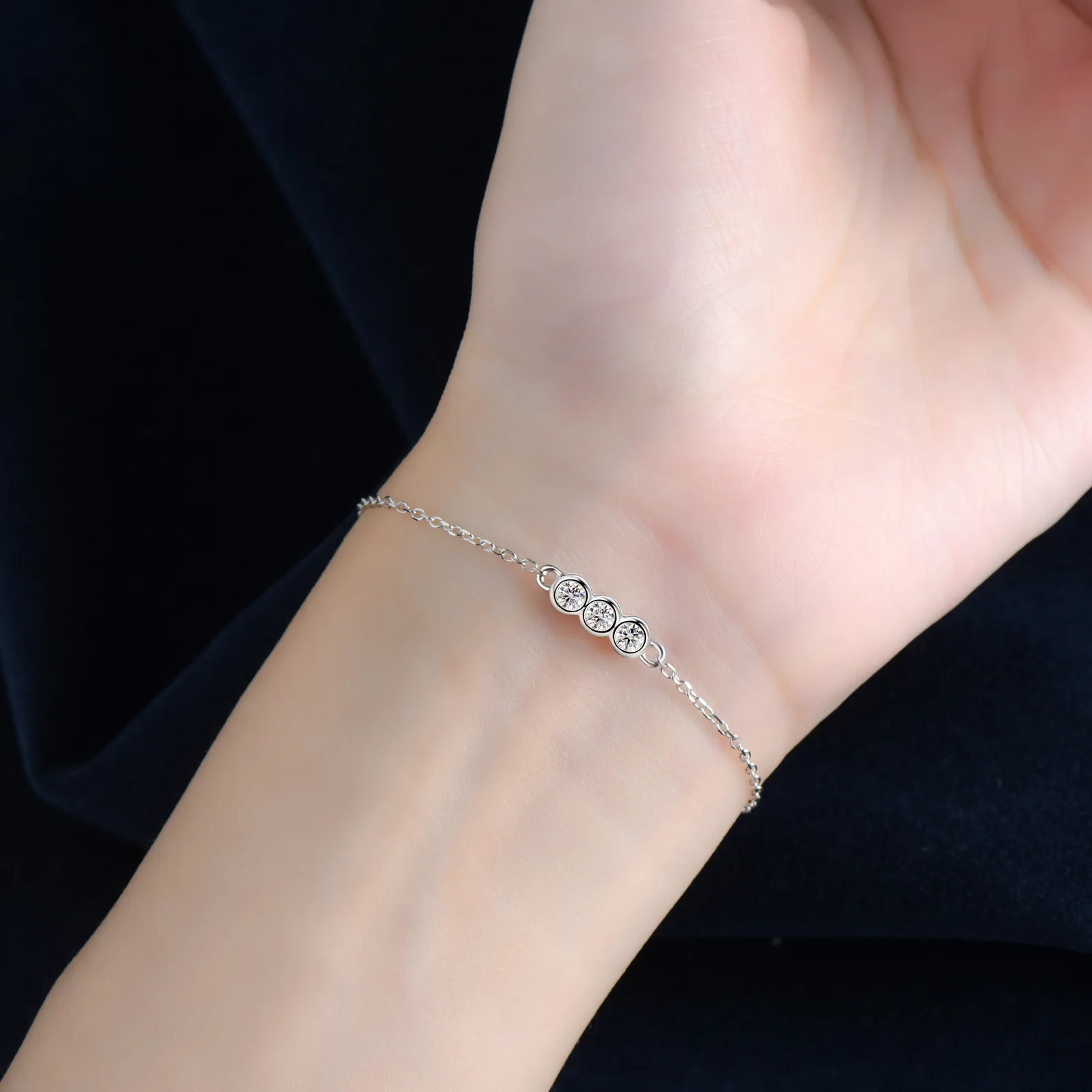 New fashion Popular Bangle Bracelets Jewelry White Gold 925 Sterling Silver Moissanite Bracelets D color VVS1