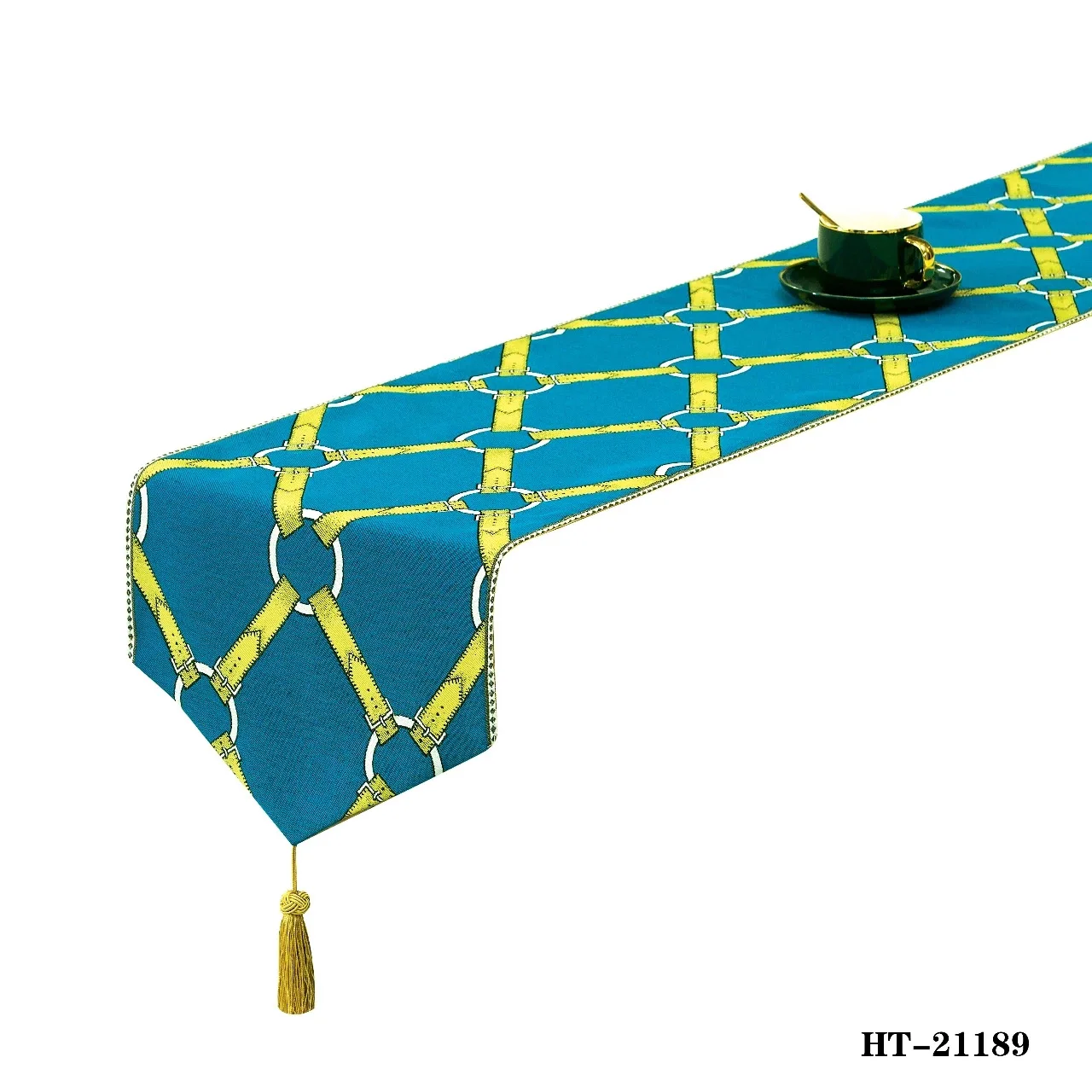 Luxury Jacquard Table Runner Woven Wedding Decoration