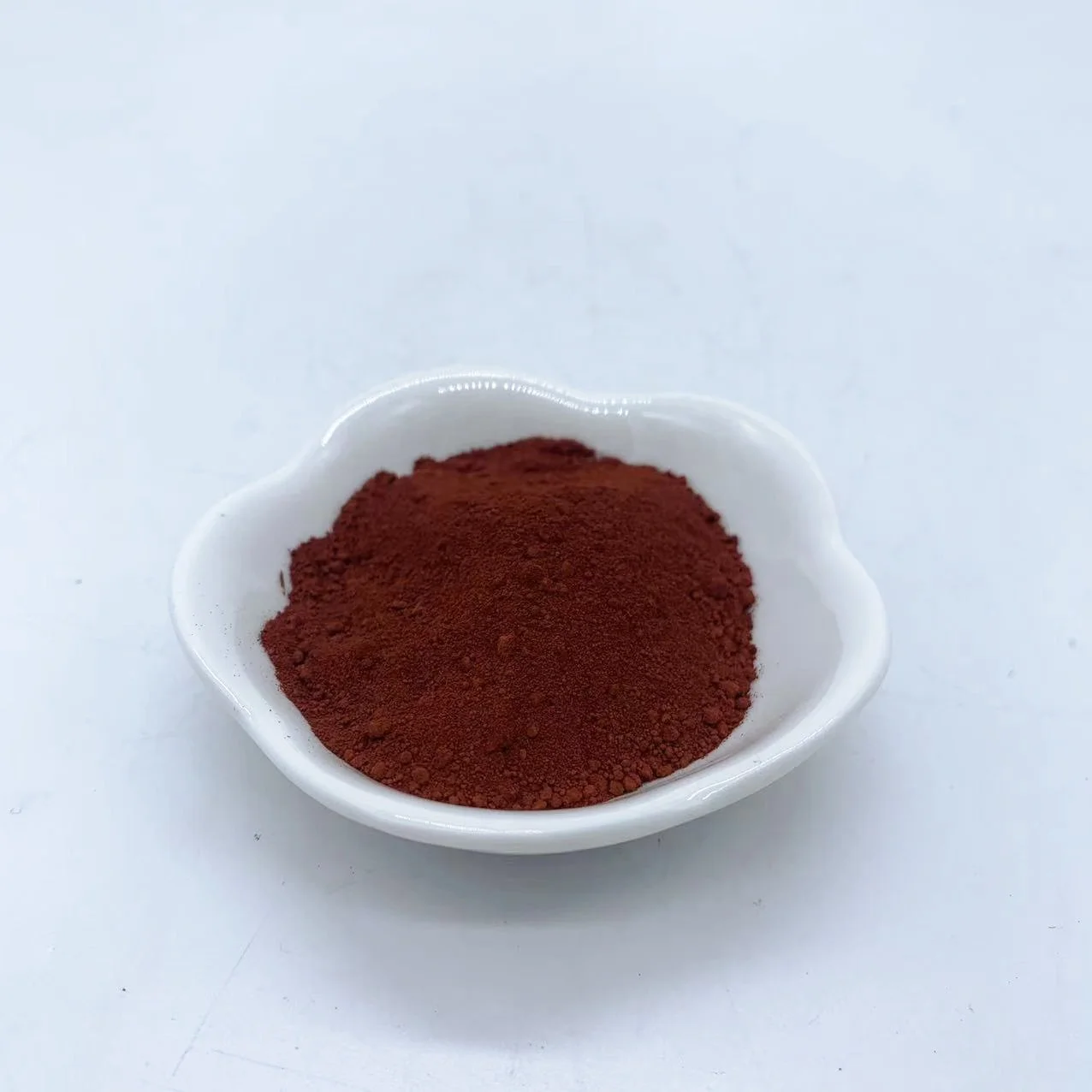 iron Oxide Red For Lip Gloss Manufacturer iron oxide cosmetic pigments R134