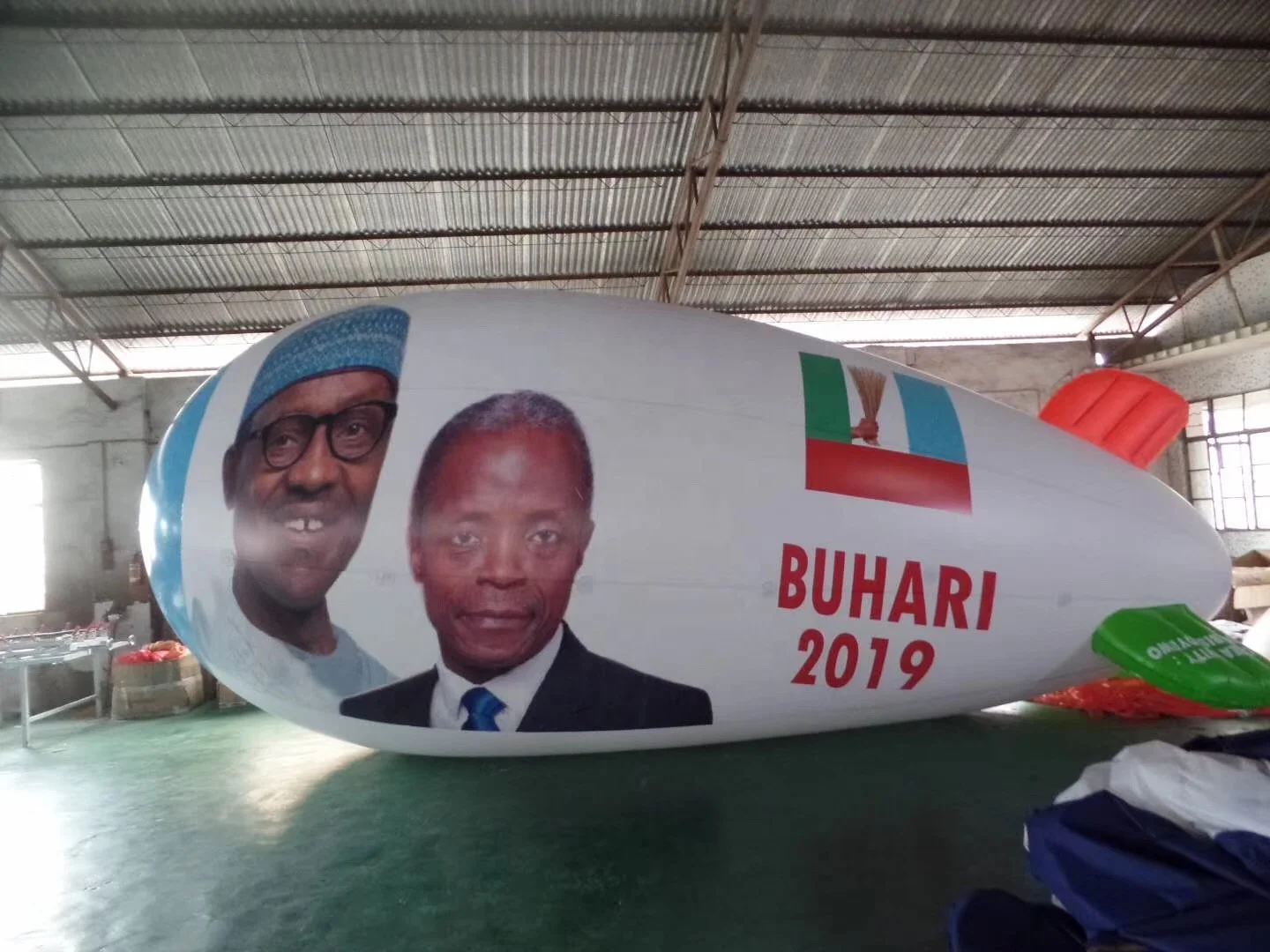 Custom made inflatable PVC airship helium blimp outdoor inflatable blimp for sale Custom logo flying inflatable hot air balloon