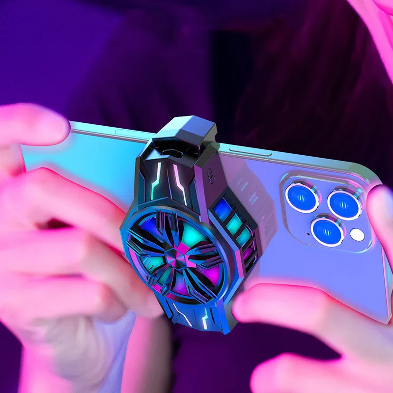 2022 New mobile phone radiator back clip semiconductor refrigeration cooling radiator frozen artifact phone radiator wholesale