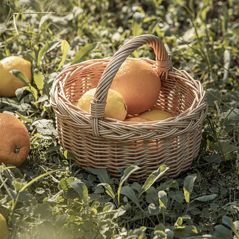 Best-selling hand-woven wicker baskets children fruit picking storage toys decorated fruit bamboo baskets hand-woven flower pots