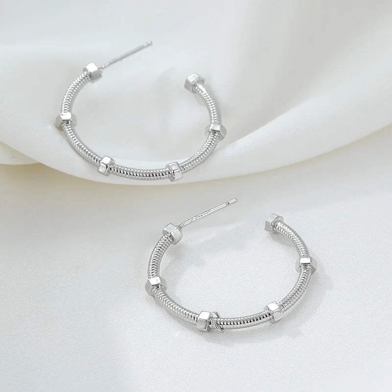 
unique round screw spike stud earrings in copper material Jewelry gold And silvery wholesale statement earrings 