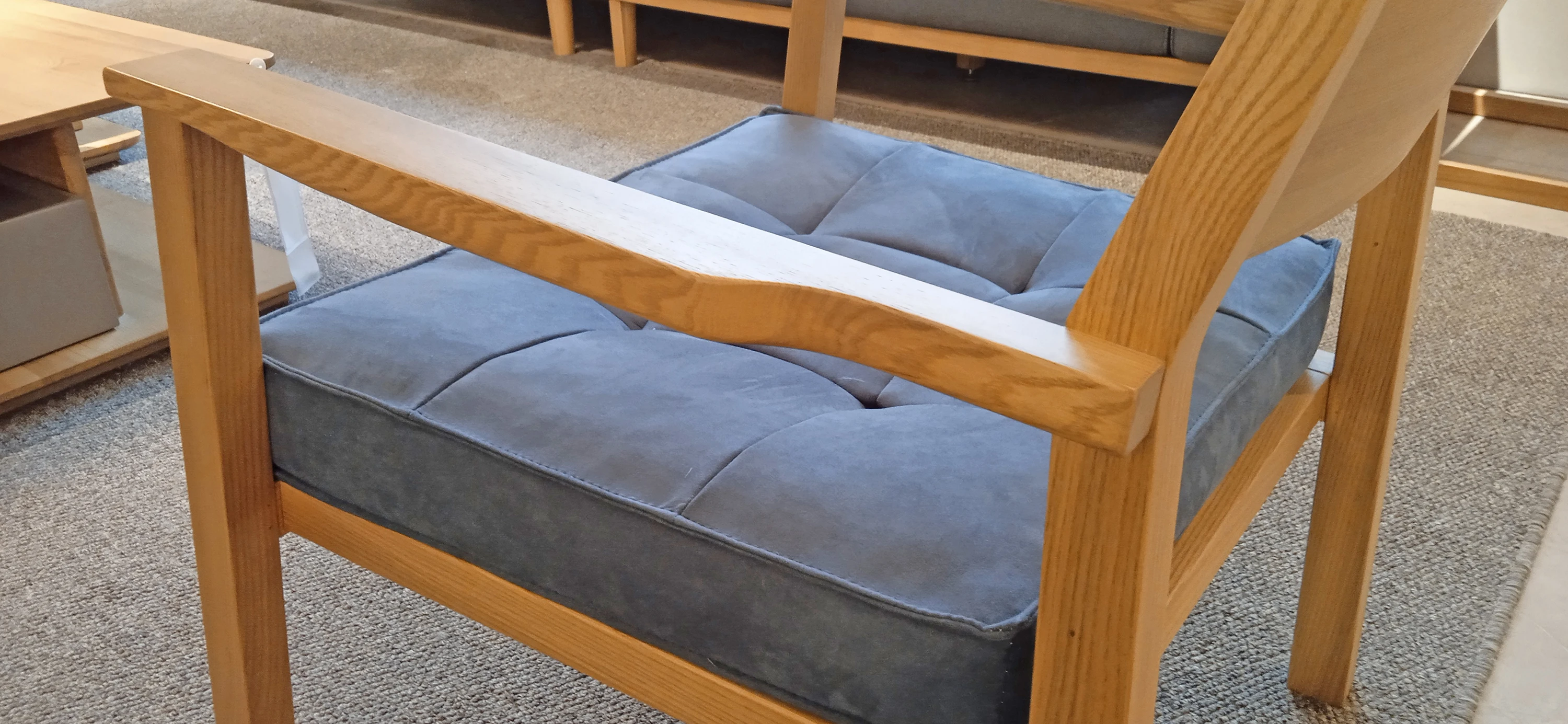 Wooden Chair Accent Armchair with Cushions Modern & Contemporary Lounge Chair for Patio Living Room Study Garden Outdoors