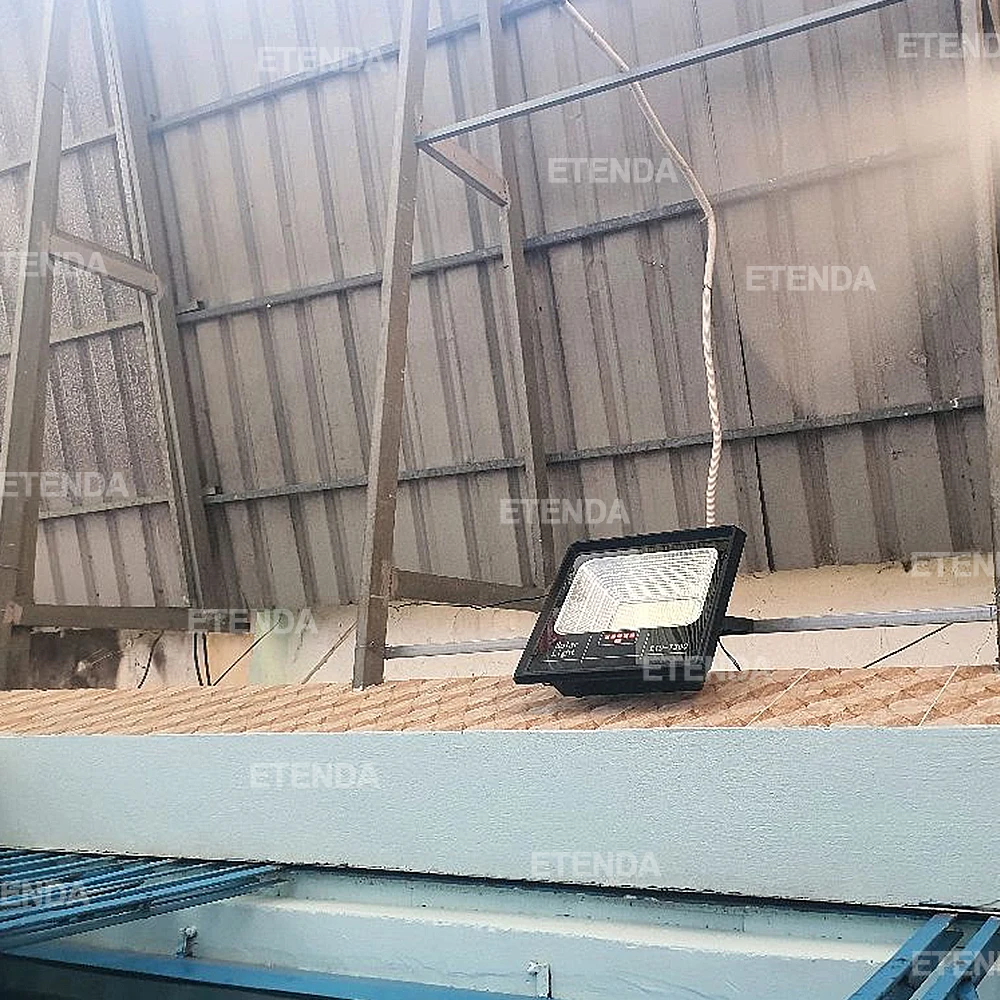 Outdoor Wall Mounted Projector Light 200W 500W 1000W Waterproof Solar Flood Light LED