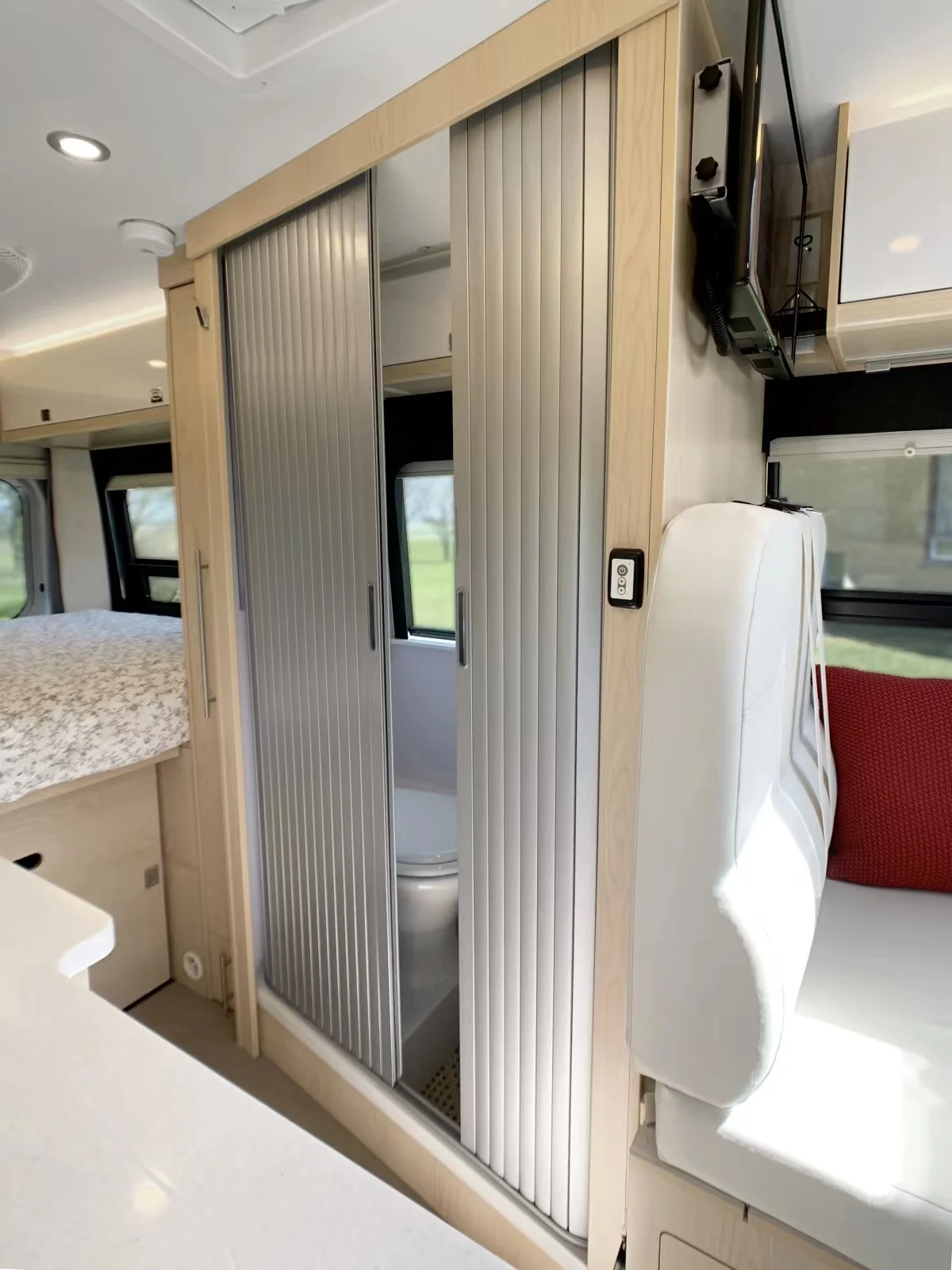 PVC ABS Slat RV Toilet Door RV Tambour Door Kit Large Sliding Shower Campervan curved tambour shower door flexi track kit