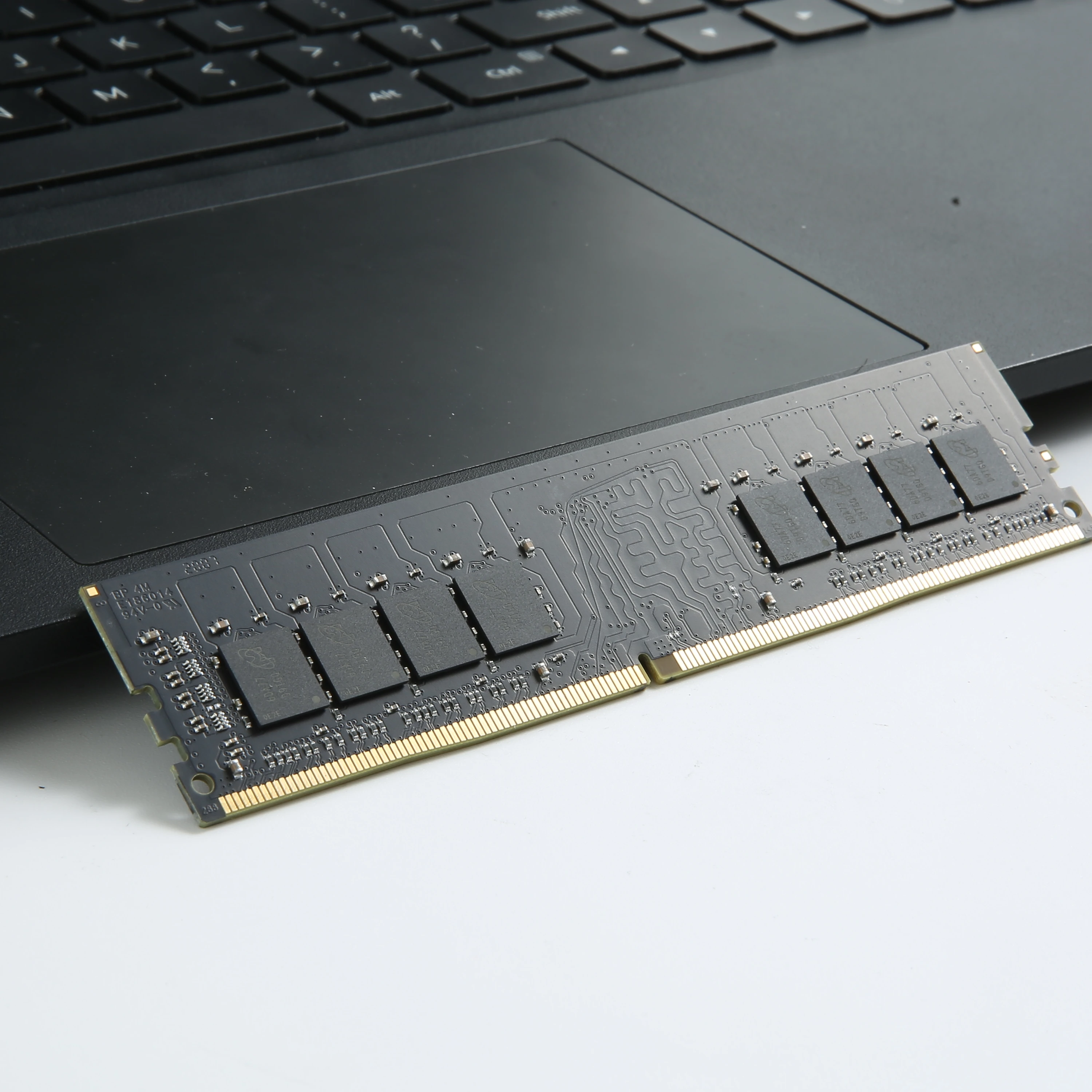 Taifast 4GB/8GB/16GB DDR4 Memory RAM for desktop computer parts PC 2133MHz/2400MHz/2666MHz low price with heat sink