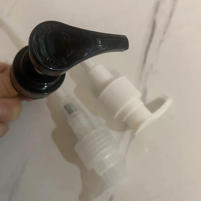 Hengjian 250ml 300ml White Green Black Square Liquid Soap plastic Cosmetic Pump Dispenser Bottle For Shampoo Lotion Conditioner