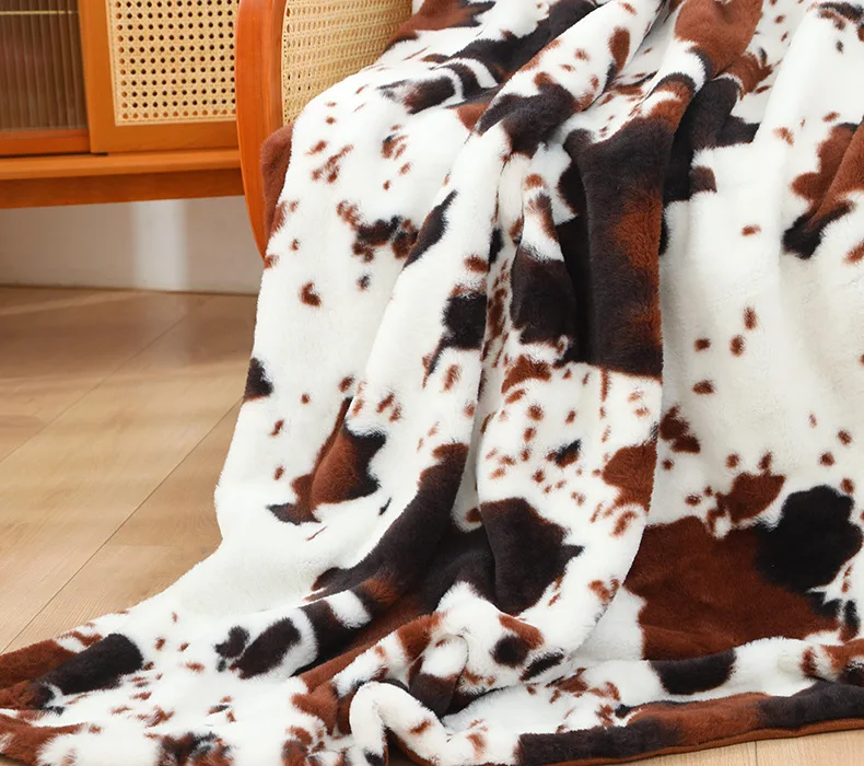 High Quality Cow Print Faux Fur Throw Blanket Super Soft Cozy Warm Plush Fleeced Comfortable Winter Christmas Home Decor Custom