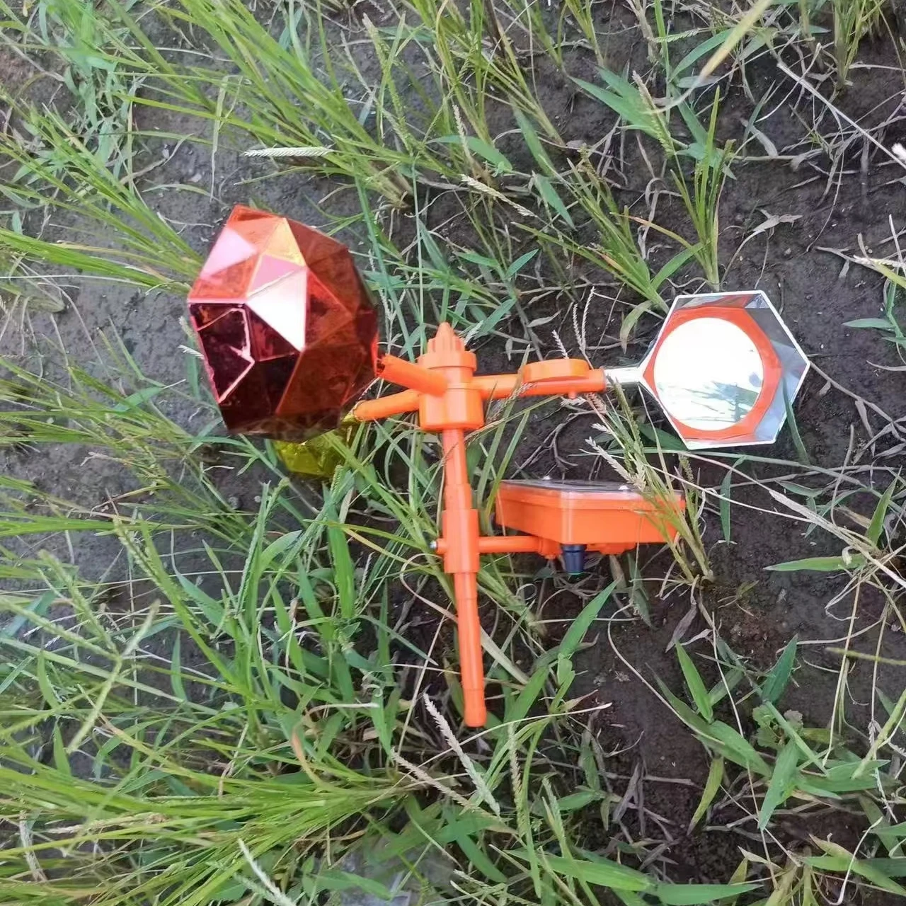 hot selling solar bird repeller wind chargeing driving repeller electric repeller