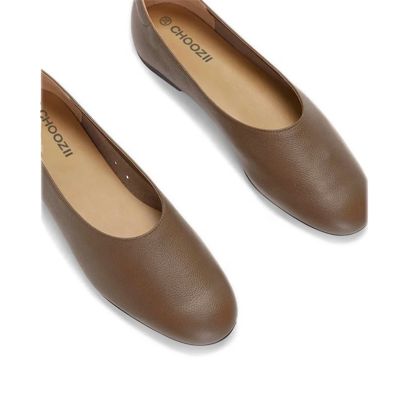 Factory Price Women Casual Shoes Leather Pointy Toe Flat Women Shoes Office Slip on Flat Shoes Female