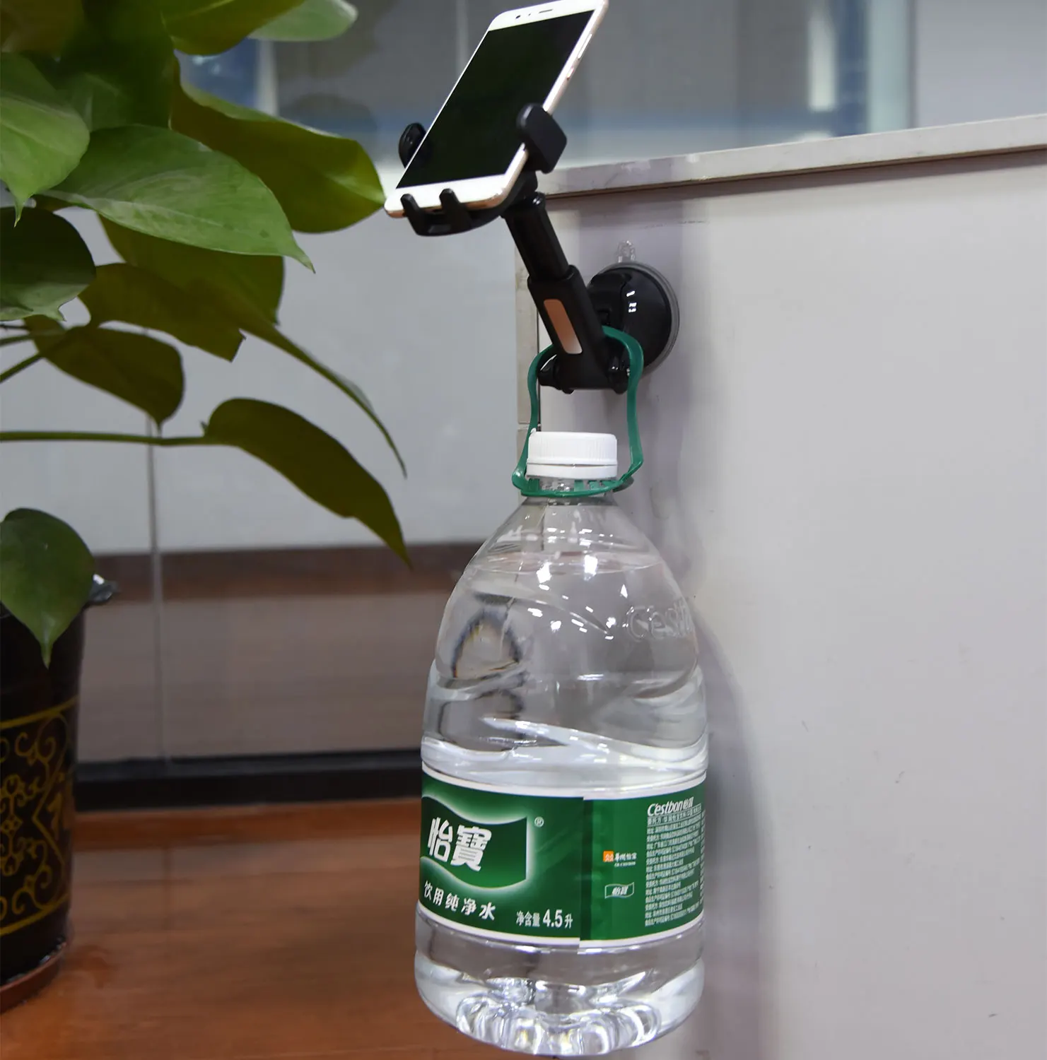 Wholesale 360 Rotating Center Console Navigation Car Phone Holder