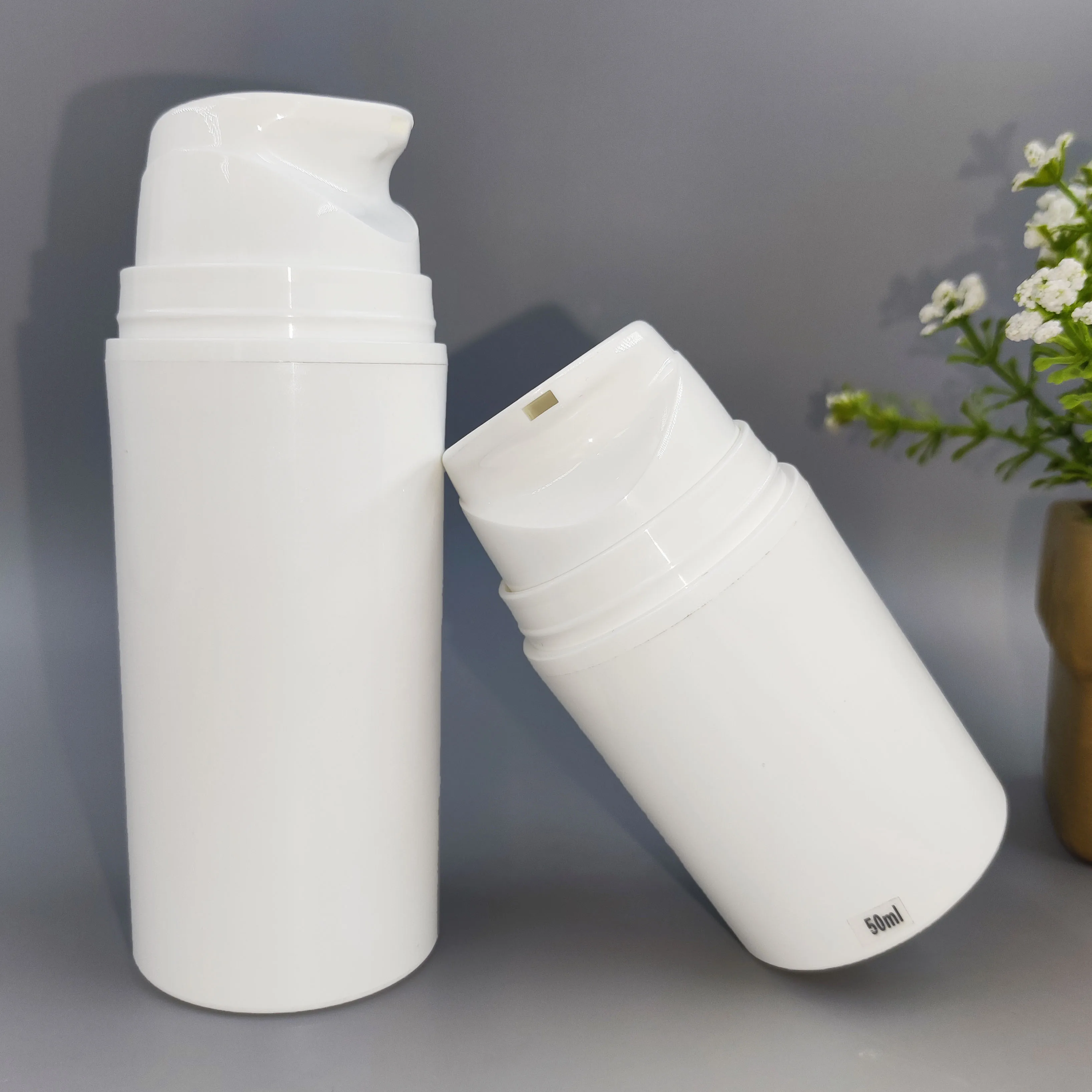 factory wholesale airless pump bottles custom empty 15ml 30ml 50ml 80ml 100ml 120ml  colorful pp airless lotion pump bottles