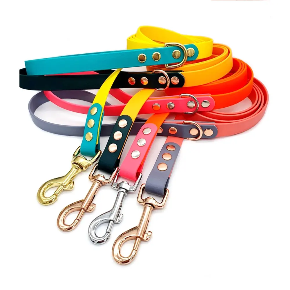 New Arrival Custom Color Ultra-Comfort Waterproof Soft PVC Dog Leash with Metal Hook