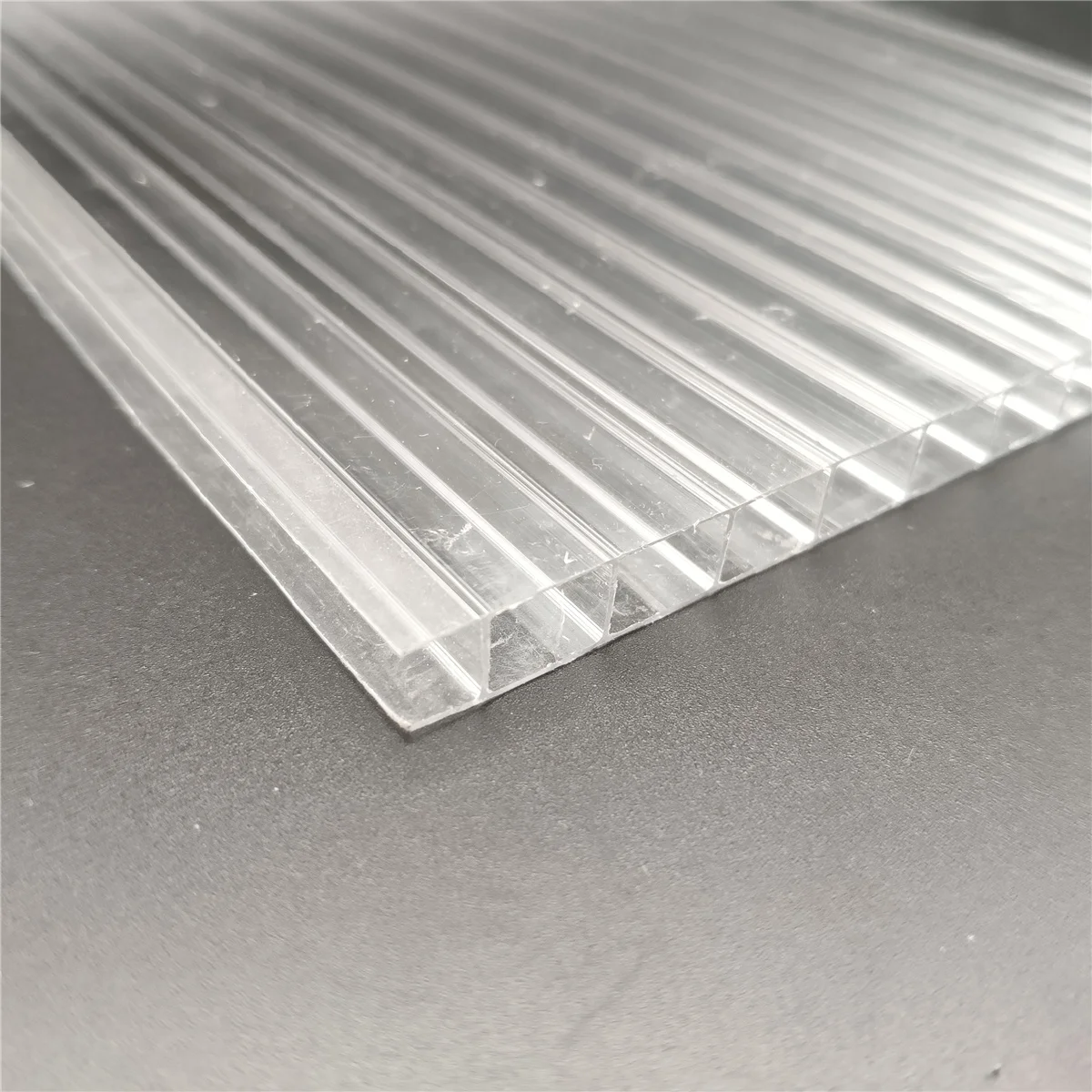 Alands Plastic 6mm 8mm 10mm Clear and Colored PC Sheet Polycarbonate Sheet for Greenhouse Roof