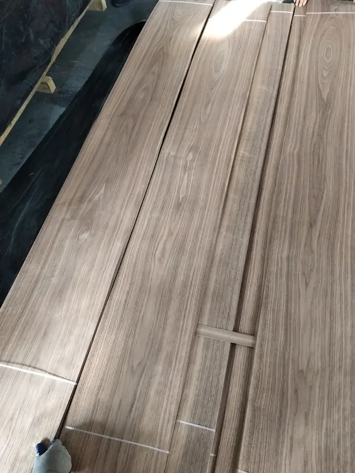 Natural veneer