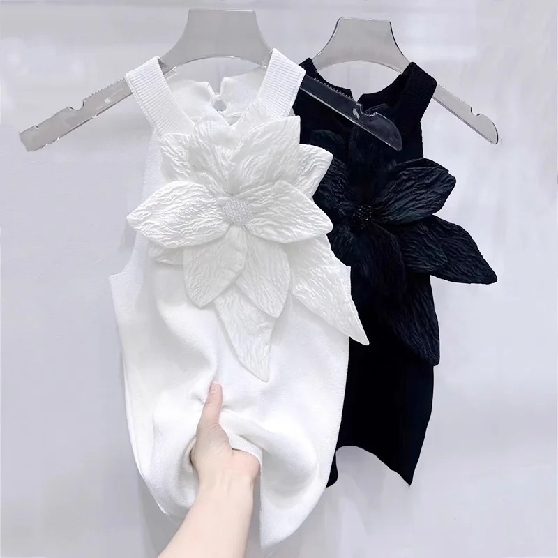 TWOTWINSTYLE Fashionable Spring Vest Tops Patchwork Appliques Halter Collar Slimming Short Vest For Women