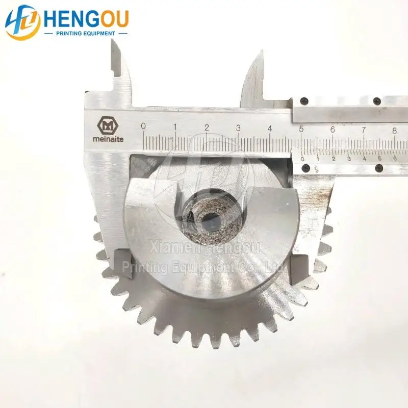 M2.030.510 Heidelberg SM74 water gear M2.030.510 38 tooth shaft water roller transmission gear_8