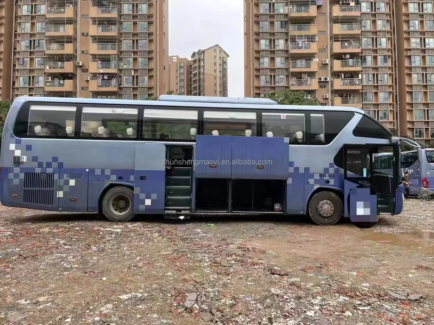 Promotion Hot Sale of Out-of-print Quality Bus 38 Used Hage Bus