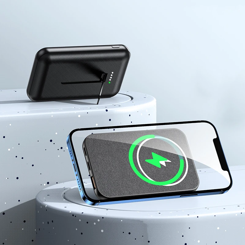 PowerBank  Magnetic Wireless mini 5000mAh Portable smart Charging  treasure  Power Banks