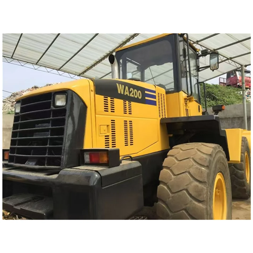 Used wheel loader Komatsu WA200 quality good condition front-end loader machine for sale in China