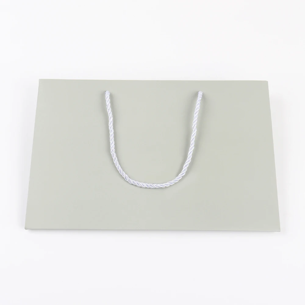Reusable 100% paper luxury bag grey packaging white kraft paper bag for clothes