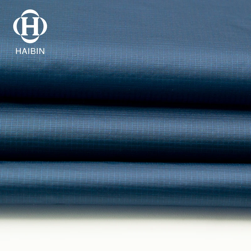 10D/0.6OZ Ripstop Nylon Fabric Ultralgiht Downproof & C0 DWR Treatment For Sleeping Bag