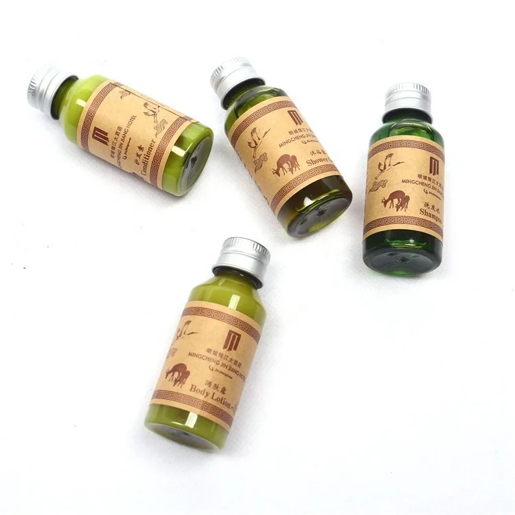 Wholesale Customized Hotel Shampoo Set Bathroom Mini 20ML 30ML Disposable Body Lotion Toiletry Kit