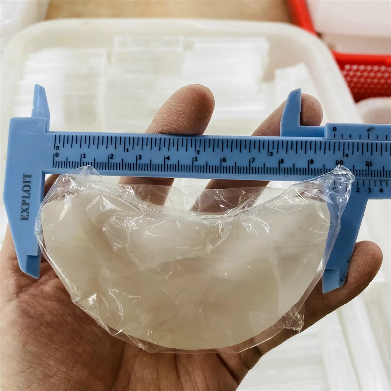 Wholesale in bulk High Quality Natural gemstone Crystal bowls that Polished selenite moon-shaped bowl for Ready to Ship on sale