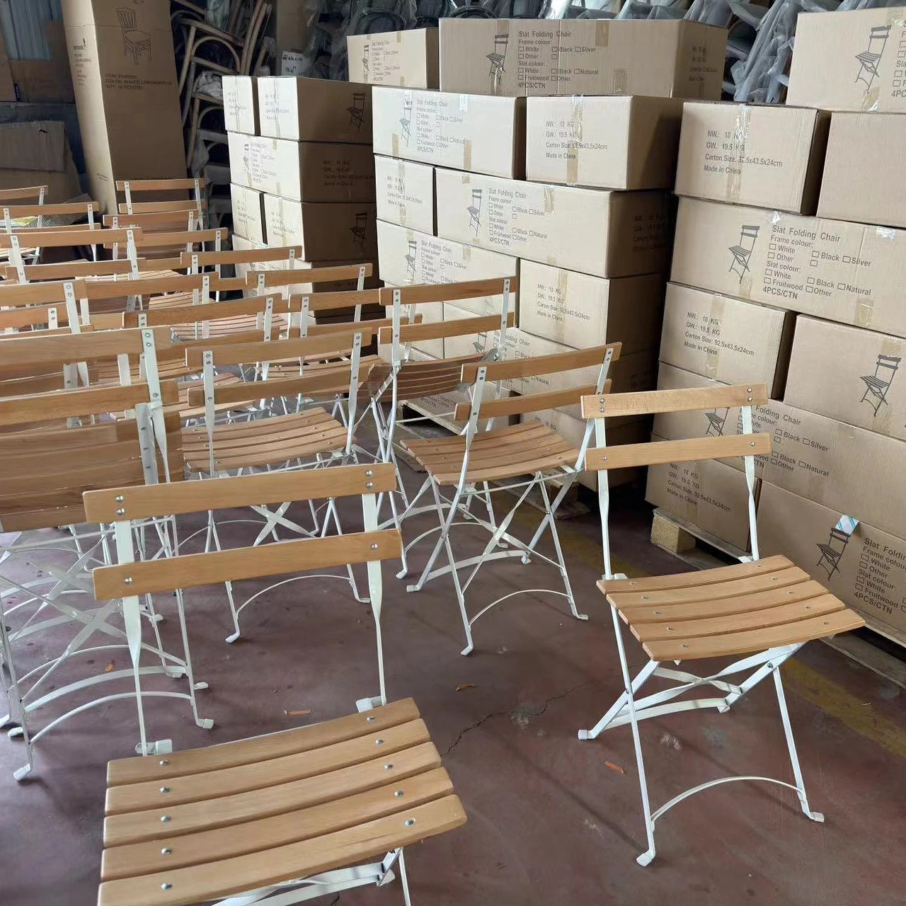 Wholesale Wooden Slat Folding Chairs for Hotel Garden Banquet Rental