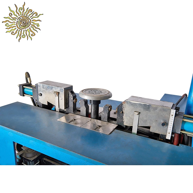 Алюминиевая посуда и горшки две станции интеллектуальная гидравлическая штамповочная машина