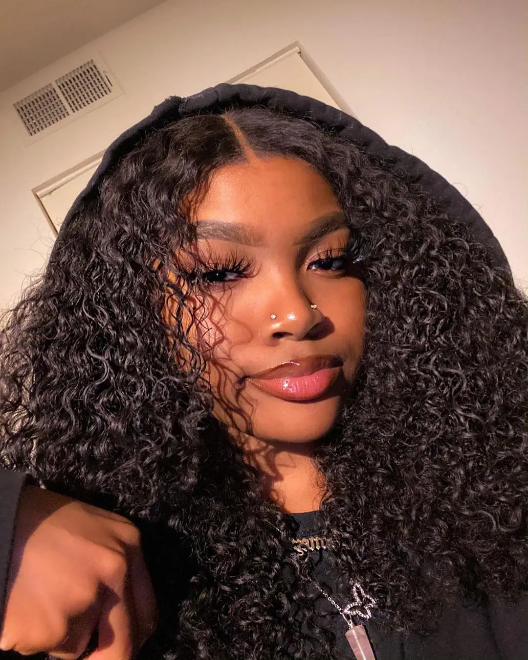 
Оптовая цена, 100% человеческие волосы на сетке 13x1, кудрявые, 150% плотность, T-образные, на сетке, фронтальный парик с детскими волосами 