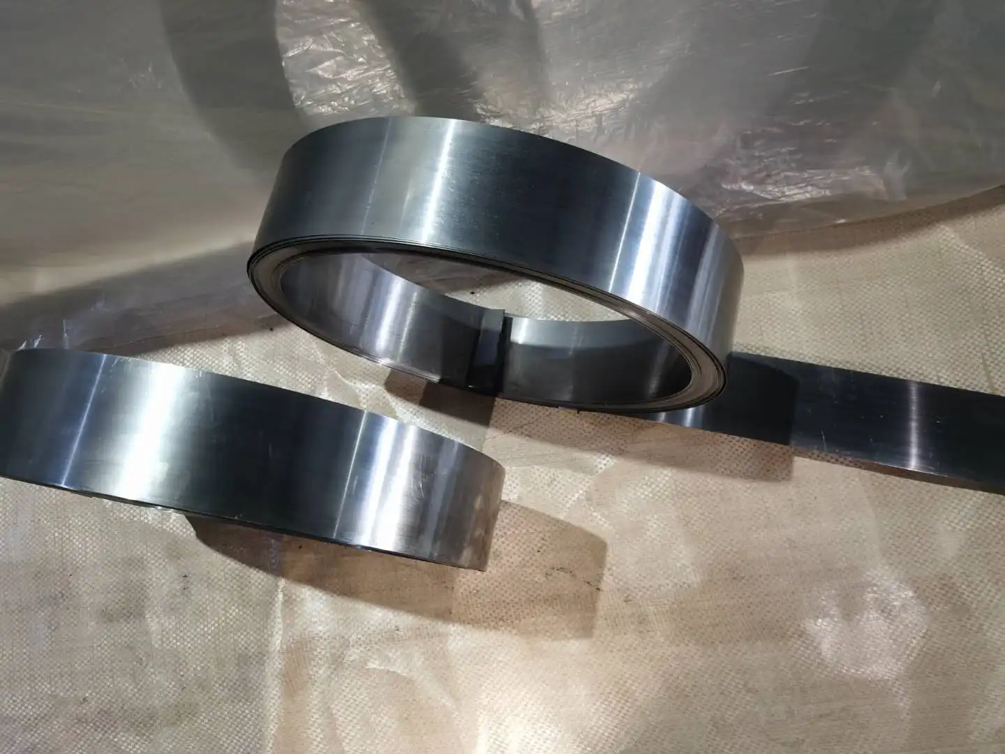 Высокоуглеродистая пружинная сталь SAE45 SAE50 SAE55 SAE60, катушка для общих зажимов, лезвия для промывных инструментов