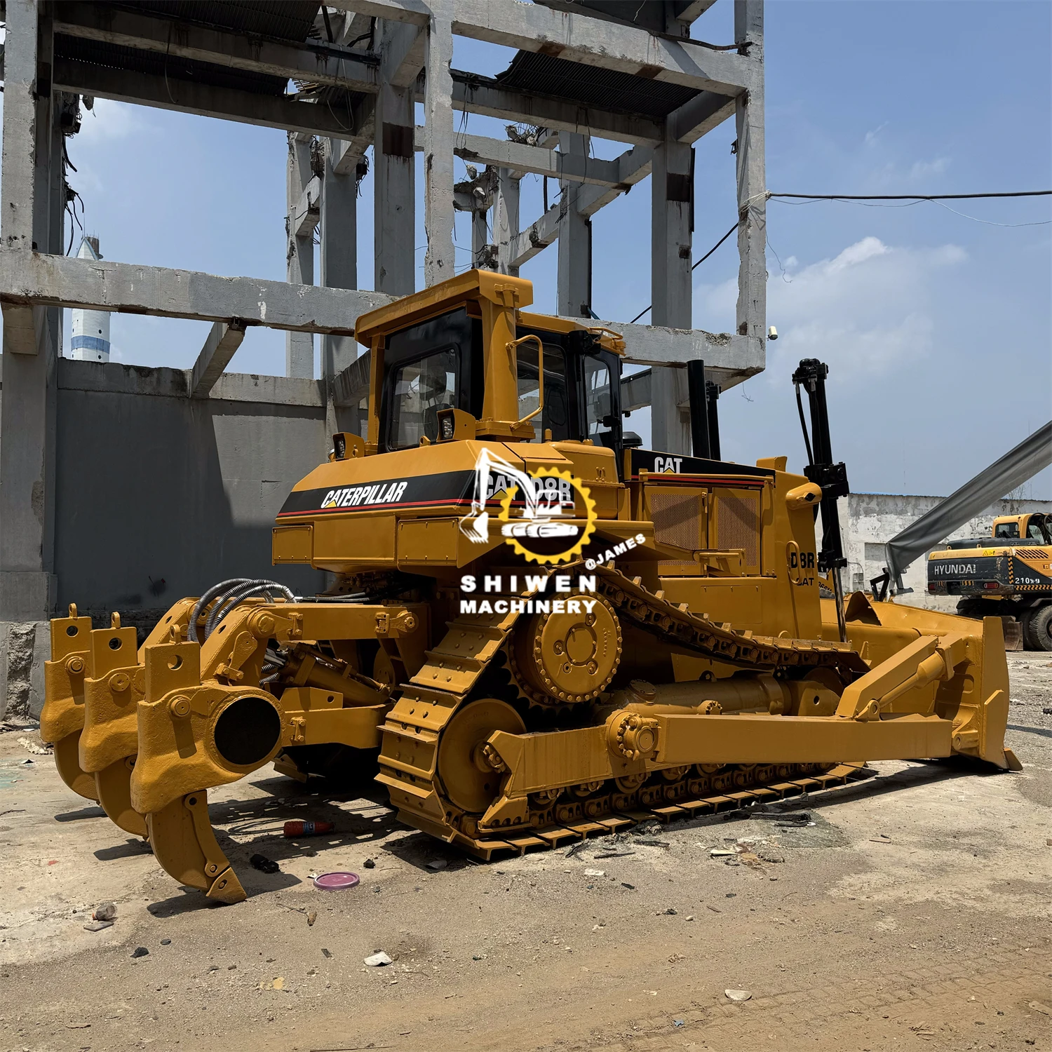 Low working hours Caterpillar D8R Bulldozers Used Japan CATD8R D7R D7H D6R D9R Bulldozer For High Work Efficient On Hot Sale