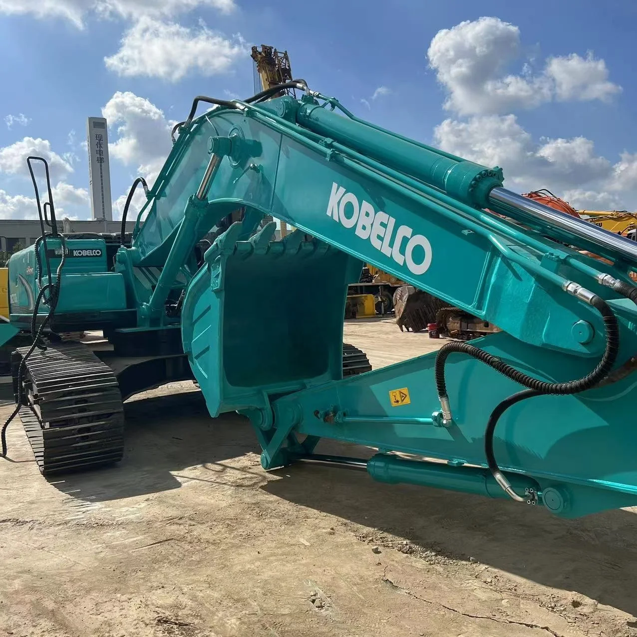 Экскаватор Kobelco хорошего состояния SK210-8 экскаватора Японии