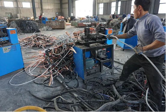 SHINEWORLD China market hot sale machinery 2-50MM cable manufacturing equipment automatic wire stripper