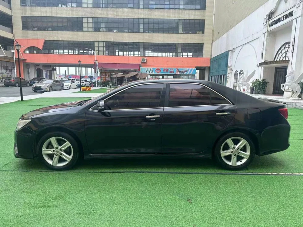 Wholesale 2013 Toyota Camry 2.0S taxi driving school online car-hailing ready to ship used second hand cars