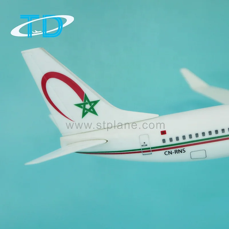 Royal Air Maroc B737-800 Scale 1:200 19.7cm Classical Desktop Crafts