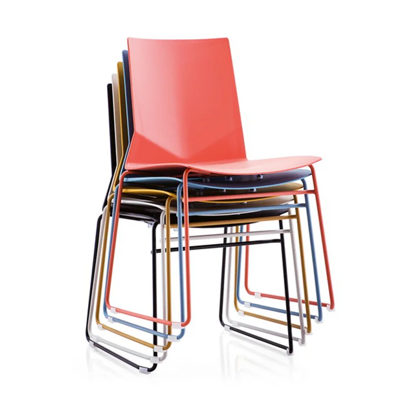 Manufacturers selling restaurant furniture high quality and durable plastic chairs in a variety of colors