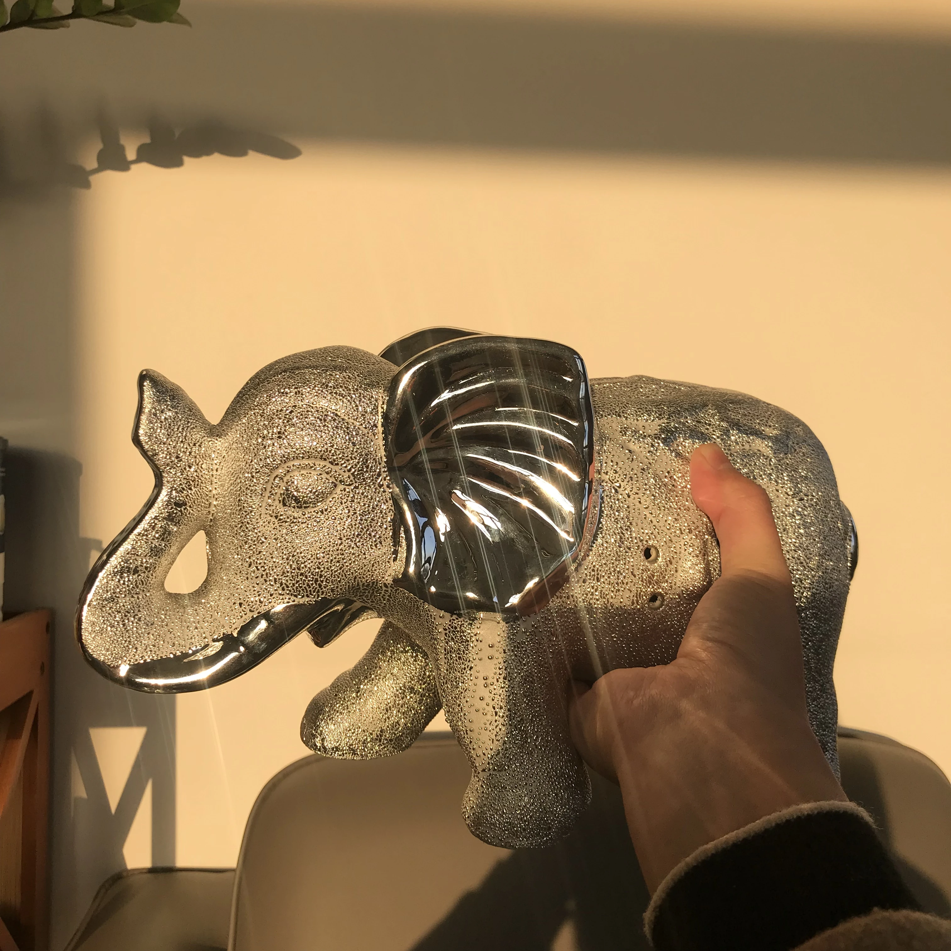 Elephant Animal Figurine Porcelain Ceramic Elephant Ornament Statue Wholesale Silver Home Decoration Ceramic,ceramic & Enamel