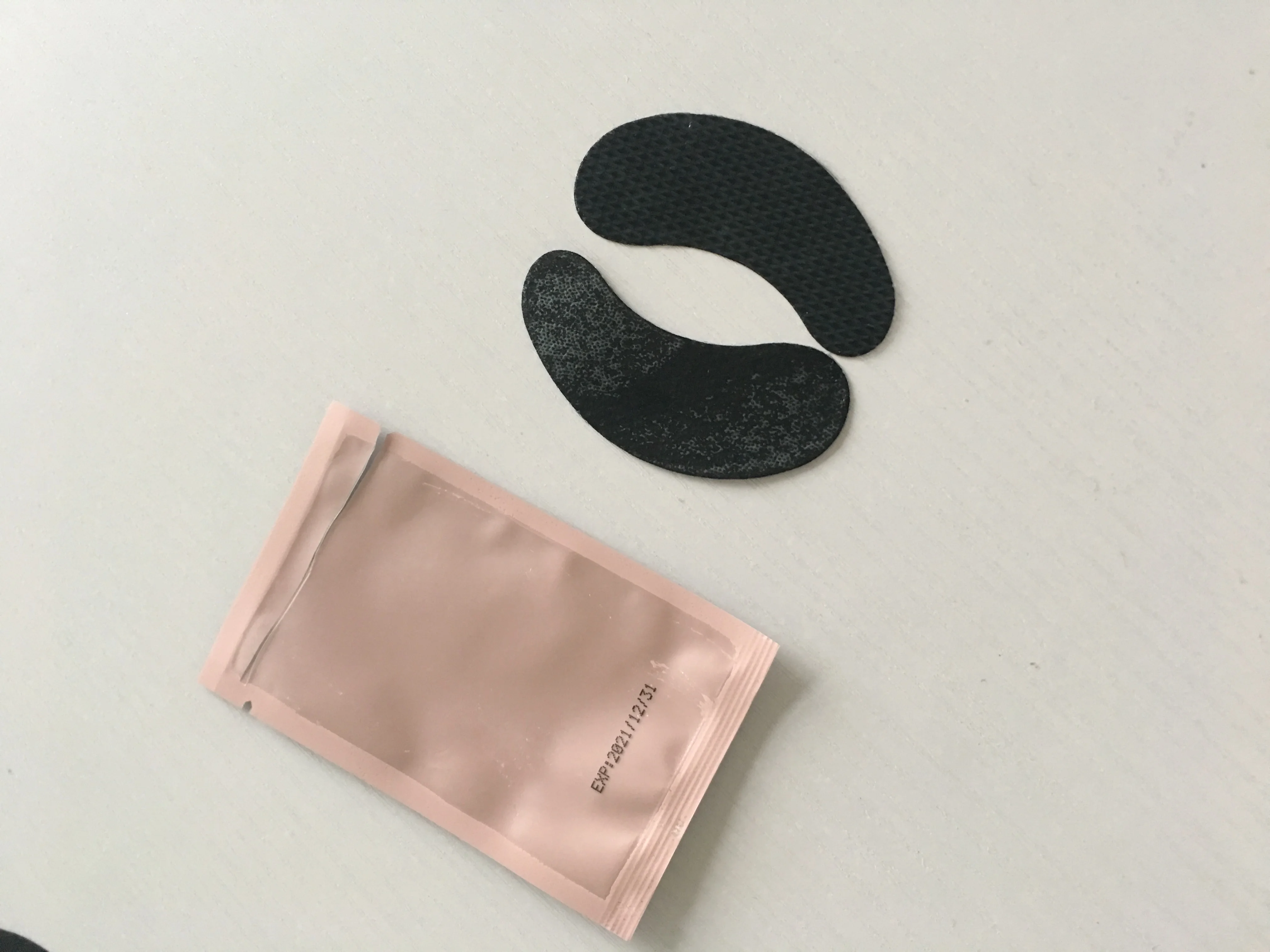 SAIN LZ Custom Logo Black Eyelash Extensions Eye Patch Under Eye Gel Pads Black Eyelash Pads