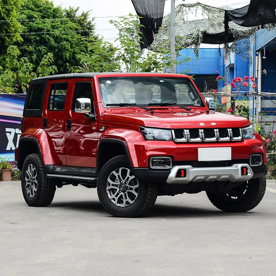 2024 с правым рулем Beijing автоматический кожаный BJ40 Plus Baic SUV Compact 4x4 2 3 T 211ps 6-Скоростной светодиодный Электрический светильник Turbo ACC