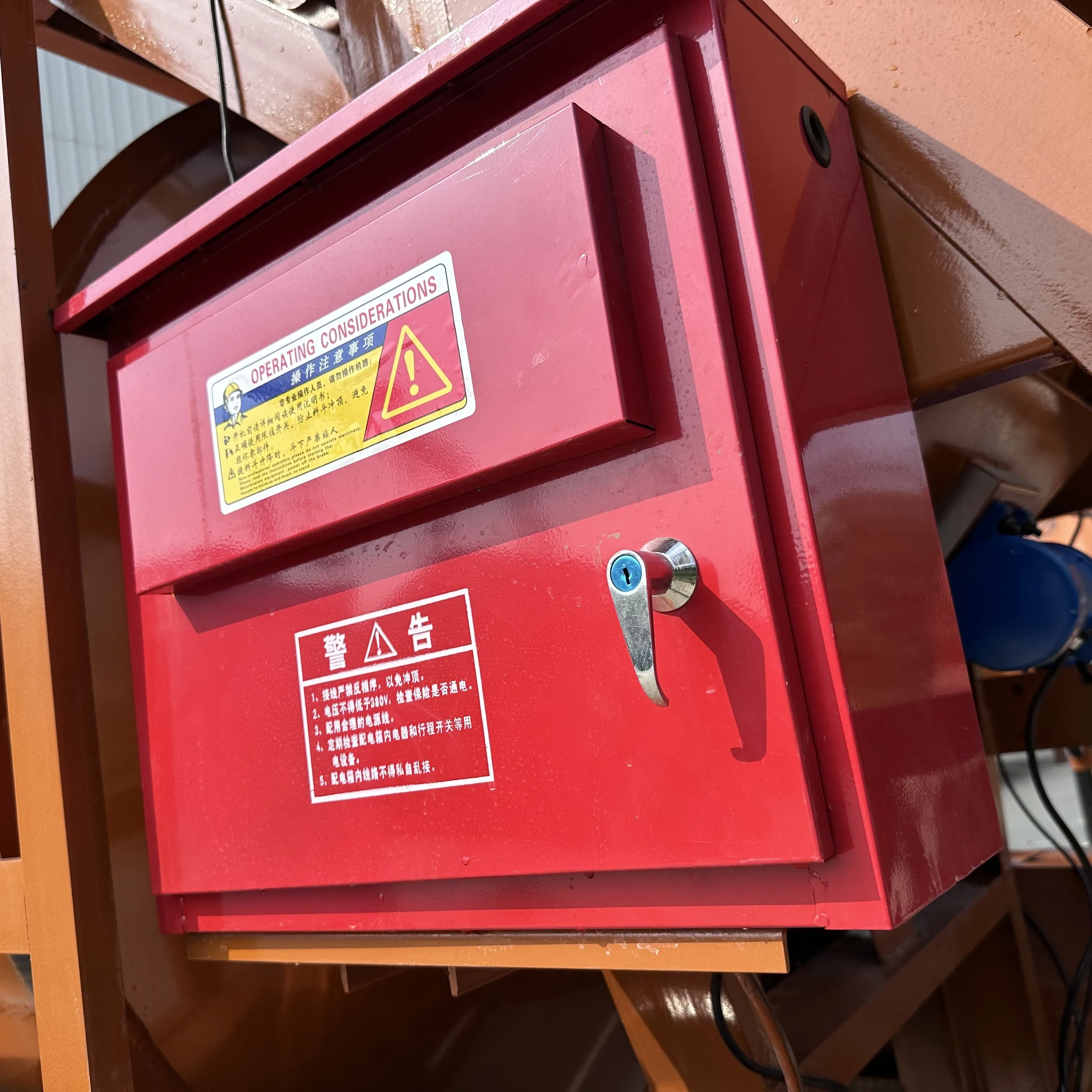 Mobile electric self-loading concrete mixers JZC350l JZC500 JZC750 JZC 1000 liter industrial beton cement mixer machines