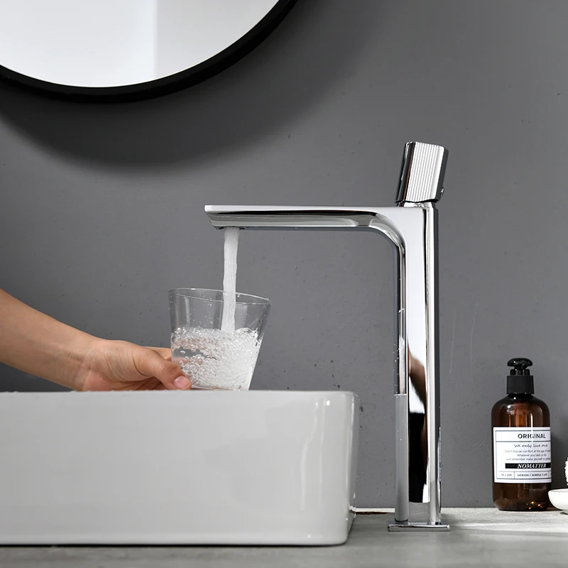 2024 Hot selling Luxury Chrome Deck Mounted Single Handle Bathroom Mixer Brass Gold Basin Faucets