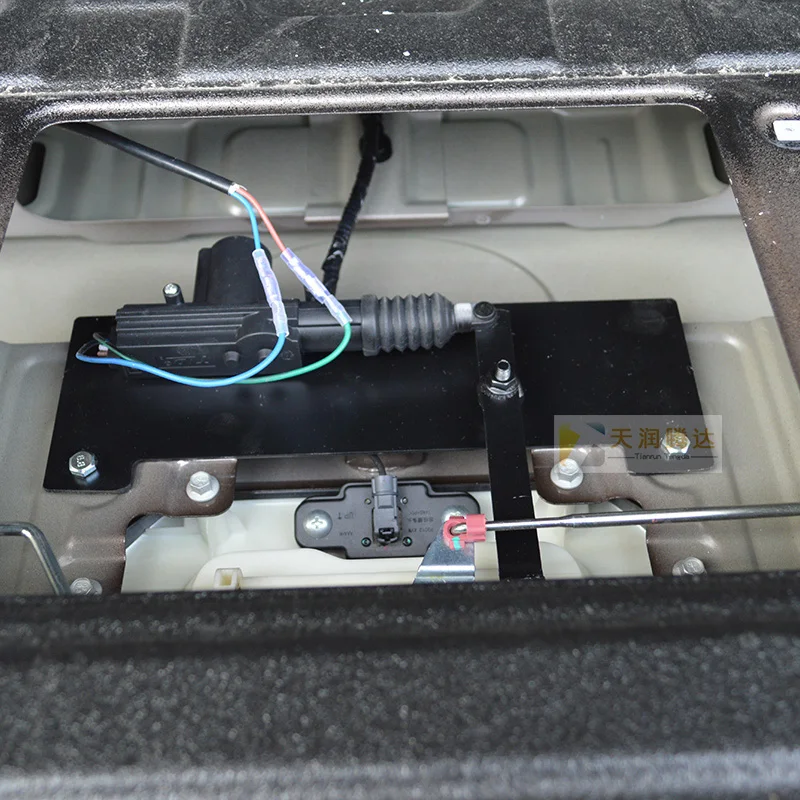 Factory Direct Auto Power Electric Tailgate Automatic Lift Tailgate Lock For Great Wall GWM Wingle5 Steed