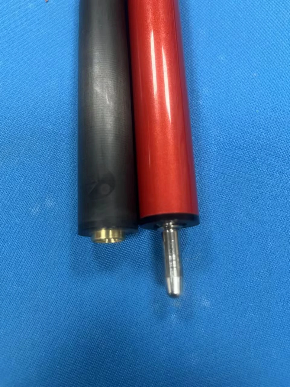 Good Quality 1/2 Carbon Fiber Pool Cue Custom Billiard Pool Cue Stick