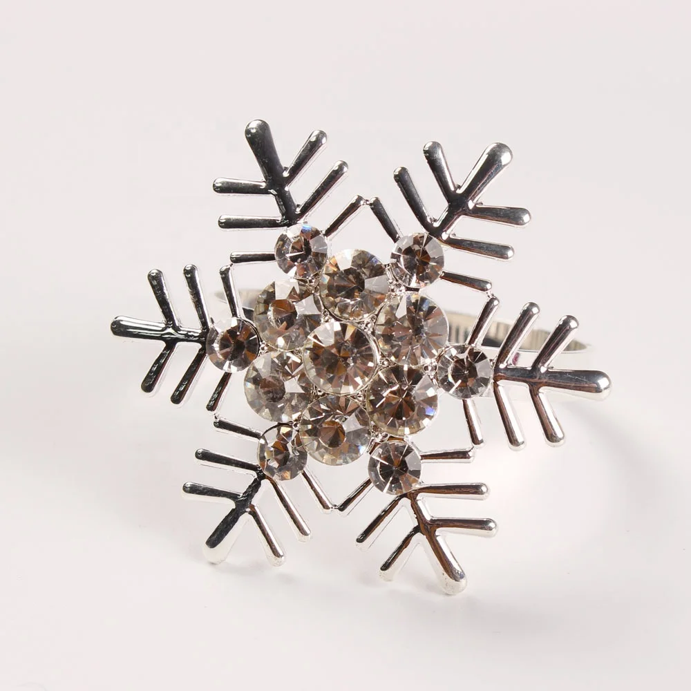 2024 Kitchen Tabletop Decoration Accessories Metal Snowflake Christmas Napkin Rings Table Napkins Decor