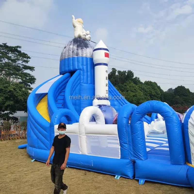 New design Inflatable air plane jumping bouncer castle spaceman theme fun city astronaut spaceflight amusement park for sale