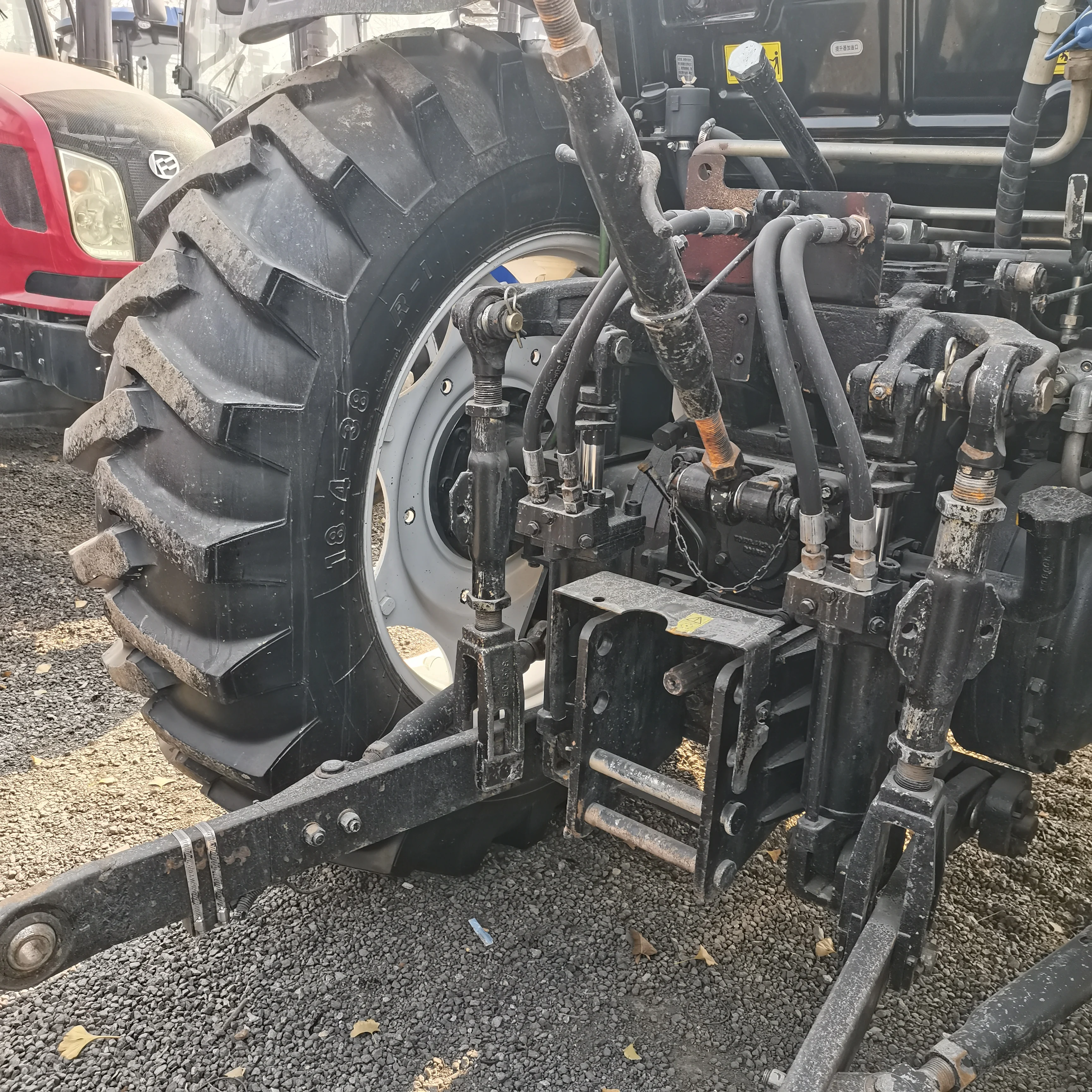 high quality fefurbished agricultural machinery  LOVO 1604 used tractor 4x4wd  160hp wheel farm used tractors