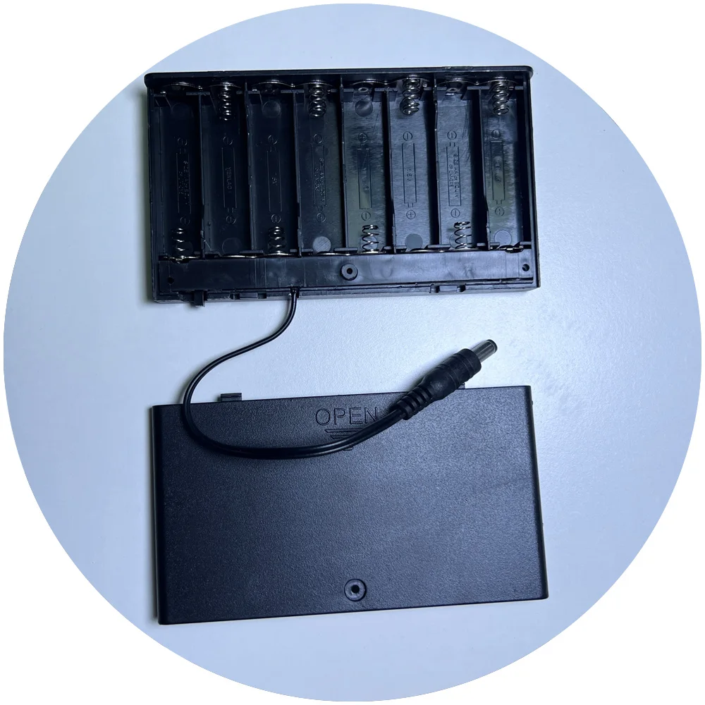 Only 2.1x5.5mm DC Male Connector plug No. 5 8 battery holder 8 *1.5VAA 12V battery holder case box with cover and on/off switch